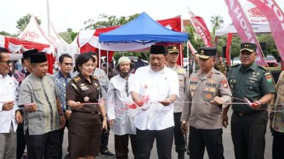 Dorong UMKM, Wagub Mian Resmikan Kampung Ramadan di Balai Buntar