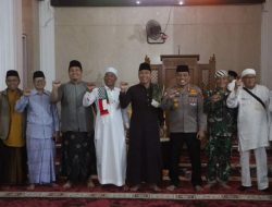 Kapolres Kepahiang Hadiri Tarawih dan Peringatan Nuzulul Qur’an