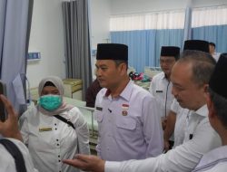 Sekda Bengkulu Sidak RSUD M. Yunus, Soroti Antrean dan Kebersihan