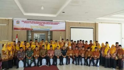 Sekda Bengkulu Selatan melantik pengurus PWRI masa bakti 2025 2030 di Balai Sekundang