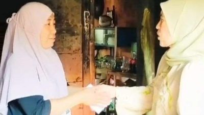 Waka I DPRD Rejang Lebong Kunjungi Korban Kebakaran, Salurkan Bantuan