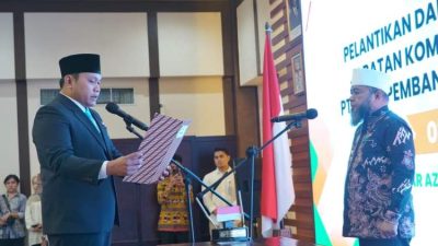 Pelantikan Andaru Pranata sebagai Komisaris Nonindependen Bank Bengkulu oleh Gubernur Bengkulu Helmi Hasan.