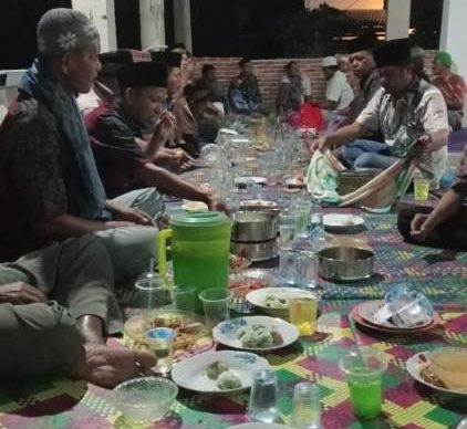 Kegiatan kajian Nuzulul Quran dan buka bersama PKPS Lubuk Pinang di Mushola Baiturrahman Kabupaten Mukomuko.