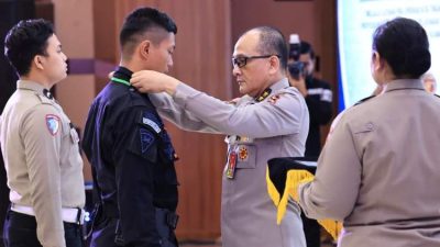 Personel Polri mengikuti Bimtek Latpraops Operasi Ketupat 2026 di Gedung Bareskrim Polri Jakarta.