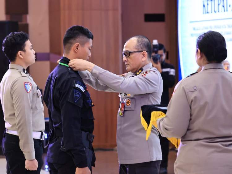 Personel Polri mengikuti Bimtek Latpraops Operasi Ketupat 2026 di Gedung Bareskrim Polri Jakarta.