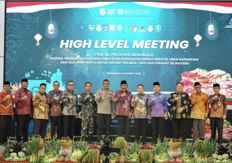 Wakil Gubernur Bengkulu Mian memimpin rapat High Level Meeting TPID bersama Bank Indonesia Bengkulu membahas pengendalian inflasi jelang Idulfitri.