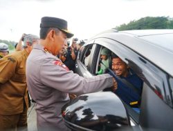Kapolri Tinjau Tol Kalikangkung, Pastikan Rekayasa Lalin Mudik Lebaran Optimal