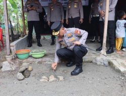 Bedah Rumah ke-71, Kapolda Bengkulu Bangun Harapan Baru