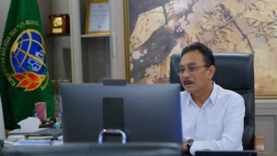 Sekjen ATR BPN membuka sosialisasi Permen Nomor 2 Tahun 2026 tentang penyelenggaraan kearsipan di lingkungan ATR BPN.