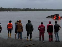 Dihantam Badai Kapal Nelayan Karam, Satu Orang Masih dalam Pencarian