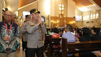 Kapolda Sumsel Sapa Jemaat, Ajak Warga Jaga Kamtibmas Saat Paskah