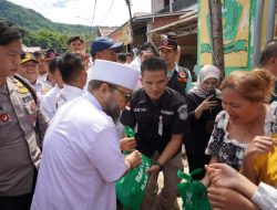 Helmi Hasan Salurkan Ratusan Juta untuk Korban Banjir Lebong