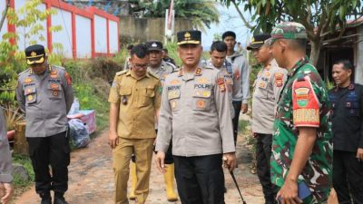 Kapolda Bengkulu Tinjau Dampak Hujan Deras dan Angin Kencang, 100 Personel Dikerahkan