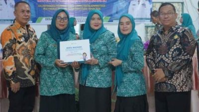 Ketua TP PKK Asahan Bina Desa Rahuning, Fokus Tertib Administrasi