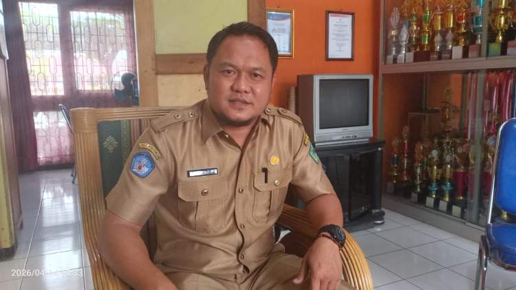 Kepala SMPN 4 Rejang Lebong, Zarlon Efendi.