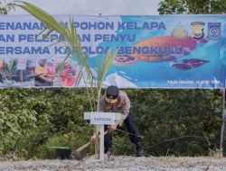 Kapolda Bengkulu Kunjungi Pulau Enggano, Komitmen Pelayanan hingga Pelestarian Lingkungan