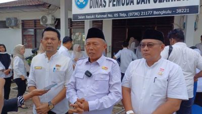 serah terima jabatan kadis dispora kota bengkulu dari rozi ismariandi kepada eka saputra di kantor dispora