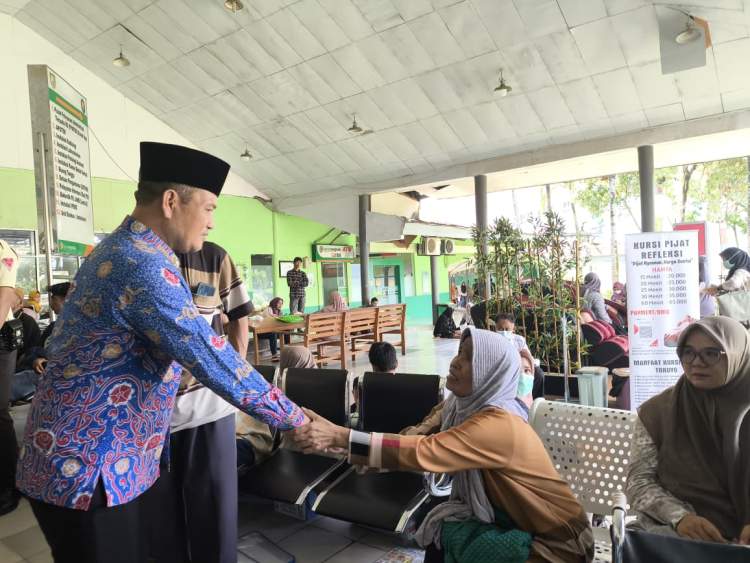 Sekda Bengkulu melakukan sidak ke RSUD M Yunus memastikan layanan cuci darah kembali normal