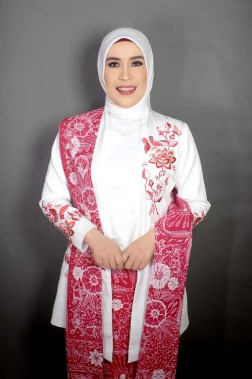 Pera Hariyani menyampaikan pesan Hari Kartini kepada masyarakat