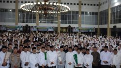 Kapolda Bengkulu menghadiri Tabligh Akbar di Masjid Raya Baitul Izzah bersama Menteri Agama