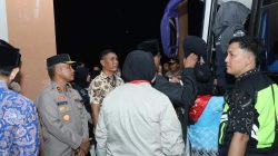 Kapolda Bengkulu melepas jamaah haji Kloter 1 di Wisma Haji Bengkulu
