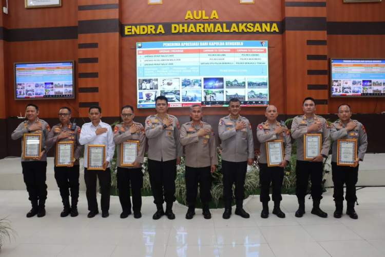 Kapolda Bengkulu memimpin gelar operasional dan memberikan arahan kepada jajaran Polres