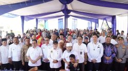 Ketua DPRD Bengkulu Sumardi hadir saat rembuk tani di area persawahan Kota Bengkulu.