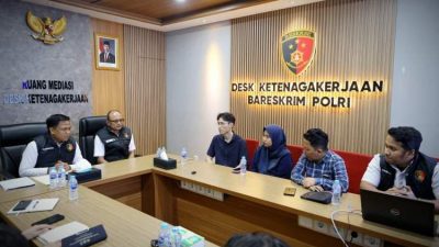 Wakapolri Dedi Prasetyo menjelaskan kinerja Desk Ketenagakerjaan Polri usai May Day 2026