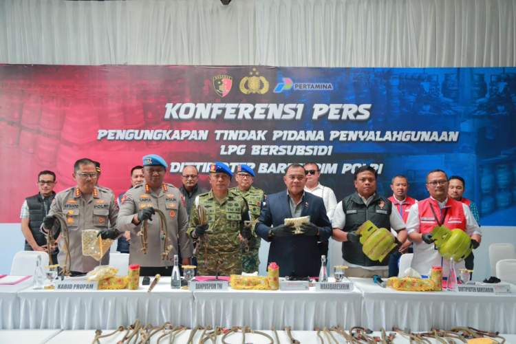 Polisi mengamankan tabung LPG subsidi dalam pengungkapan kasus di Klaten