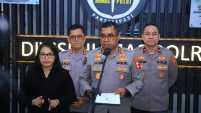 Kadiv Humas Polri Irjen Pol Johnny Eddizon Isir